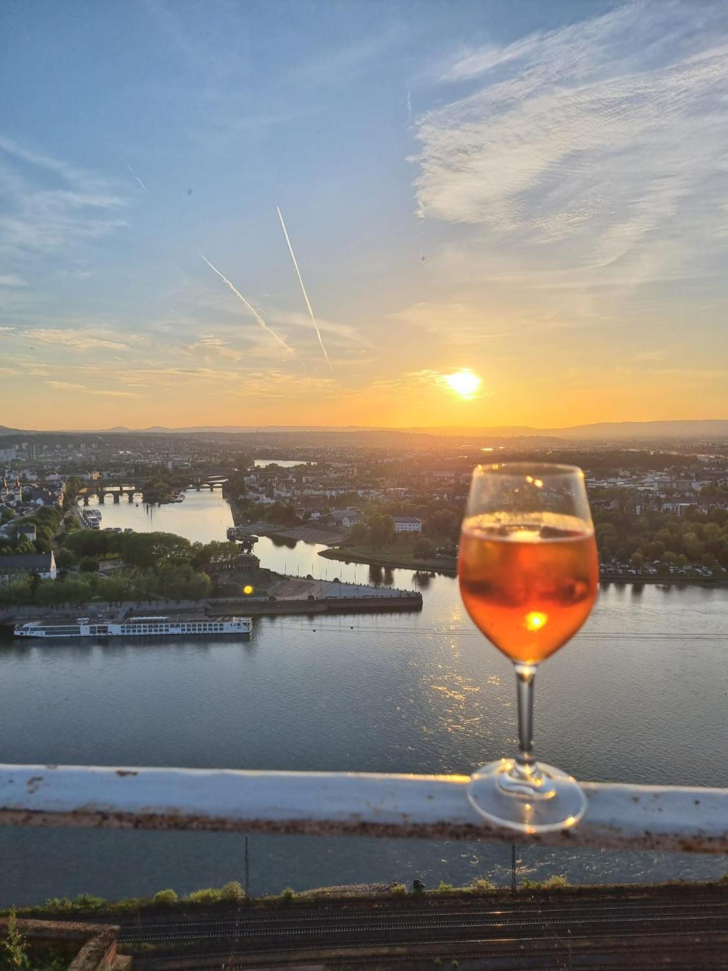 E"Stein 3 Zkb Terrasse Apartment Koblenz  Bagian luar foto