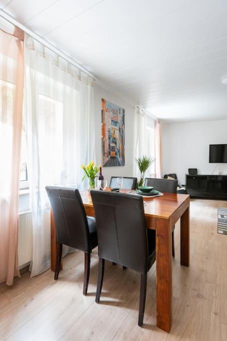 E"Stein 3 Zkb Terrasse Apartment Koblenz  Bagian luar foto